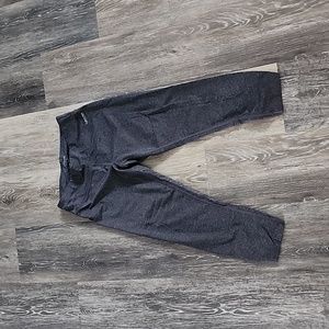 Calvin Klein performance crop leggings